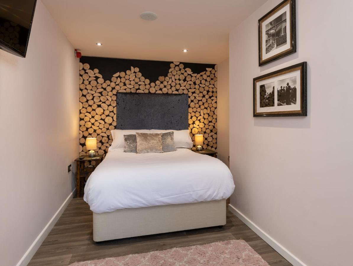 The Stable Suite At York Racecourse 外观 照片